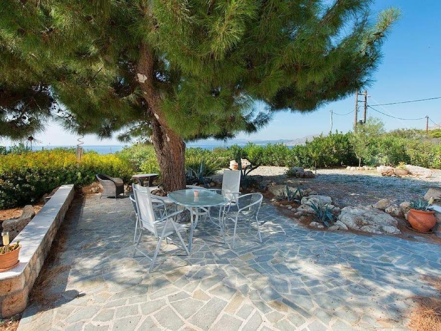 Villa Pefki Экстерьер фото